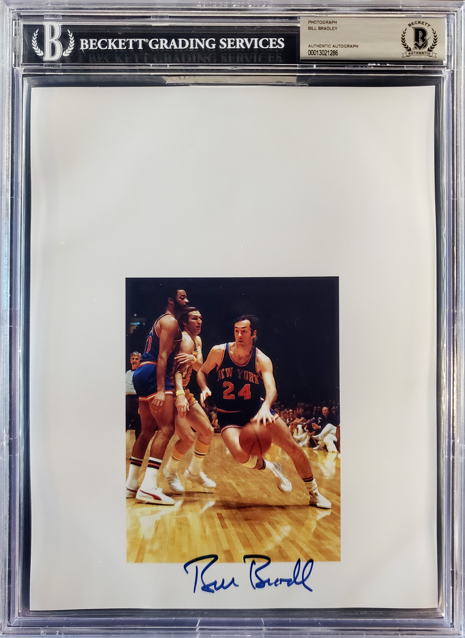 Walt Frazier Autographed 8.5x11 Photo Sheet New York Knicks Beckett BAS  Stock #196063 - Mill Creek Sports