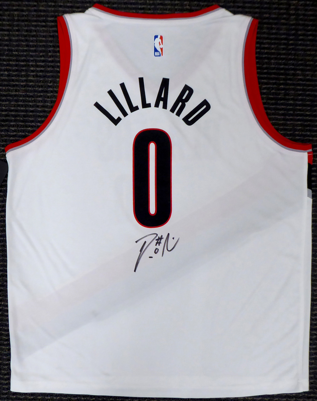 NBA Portland Trail Blazers Damian Lillard #0 Men’s Replica Jersey, Small,  White