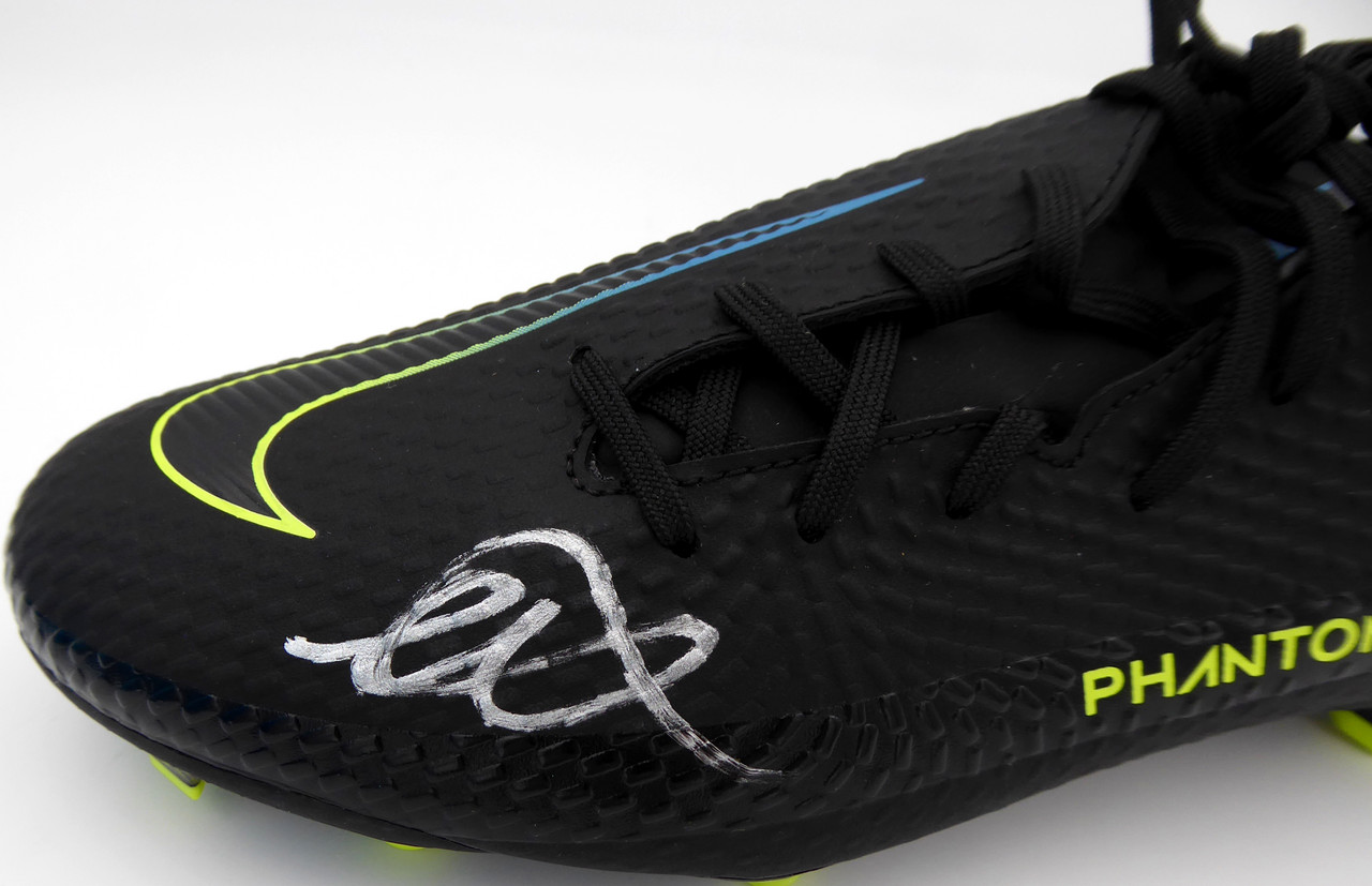 Mason Mount Autographed Black Nike 