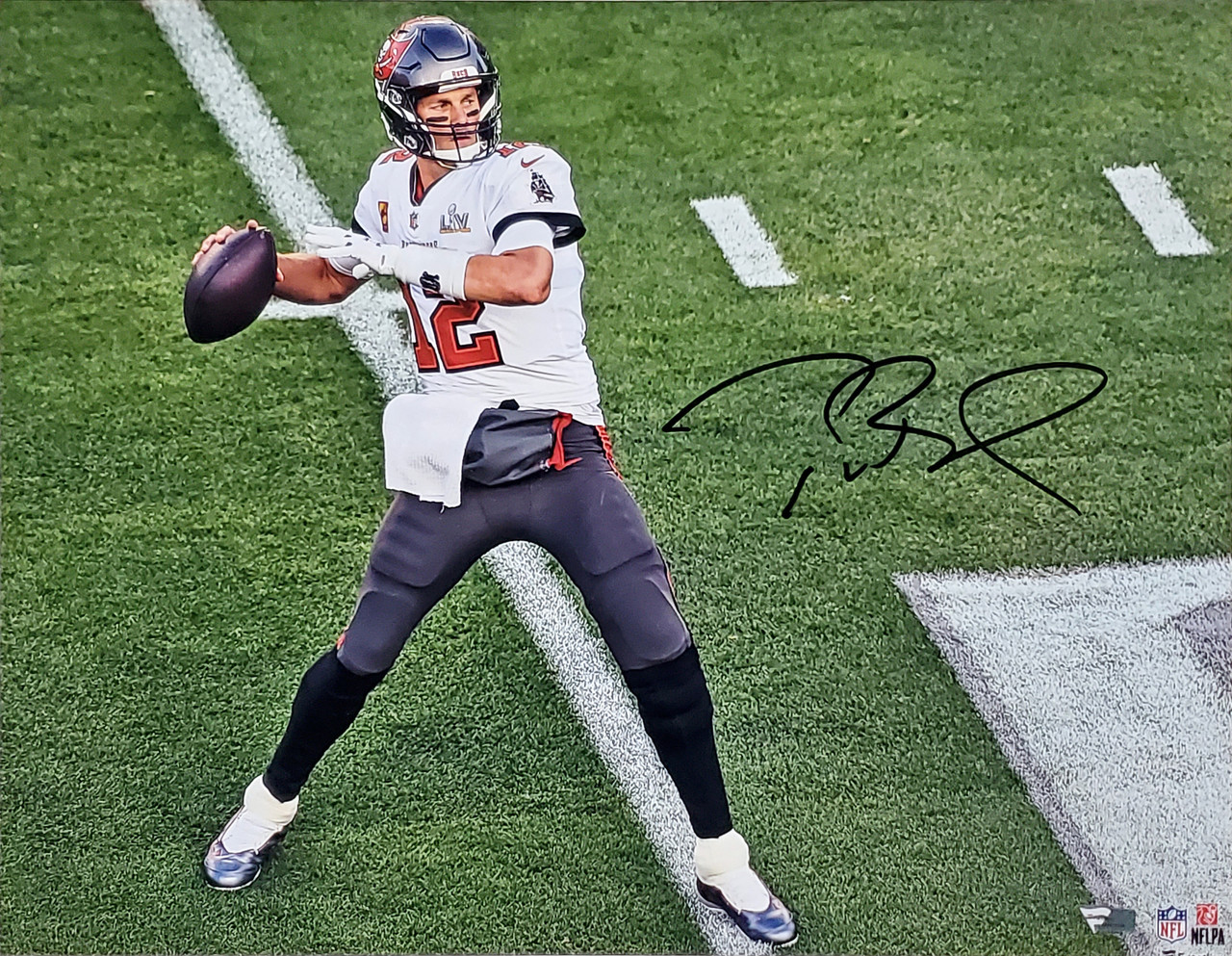 Tom Brady Autographed Framed 16x20 Photo Tampa Bay Buccaneers Super Bowl LV  Fanatics Holo Stock #197158