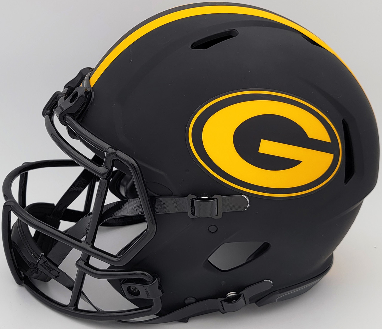 GreenBay black jersey concept featuring @taeadams 🔥. #Packers #GoPackGo