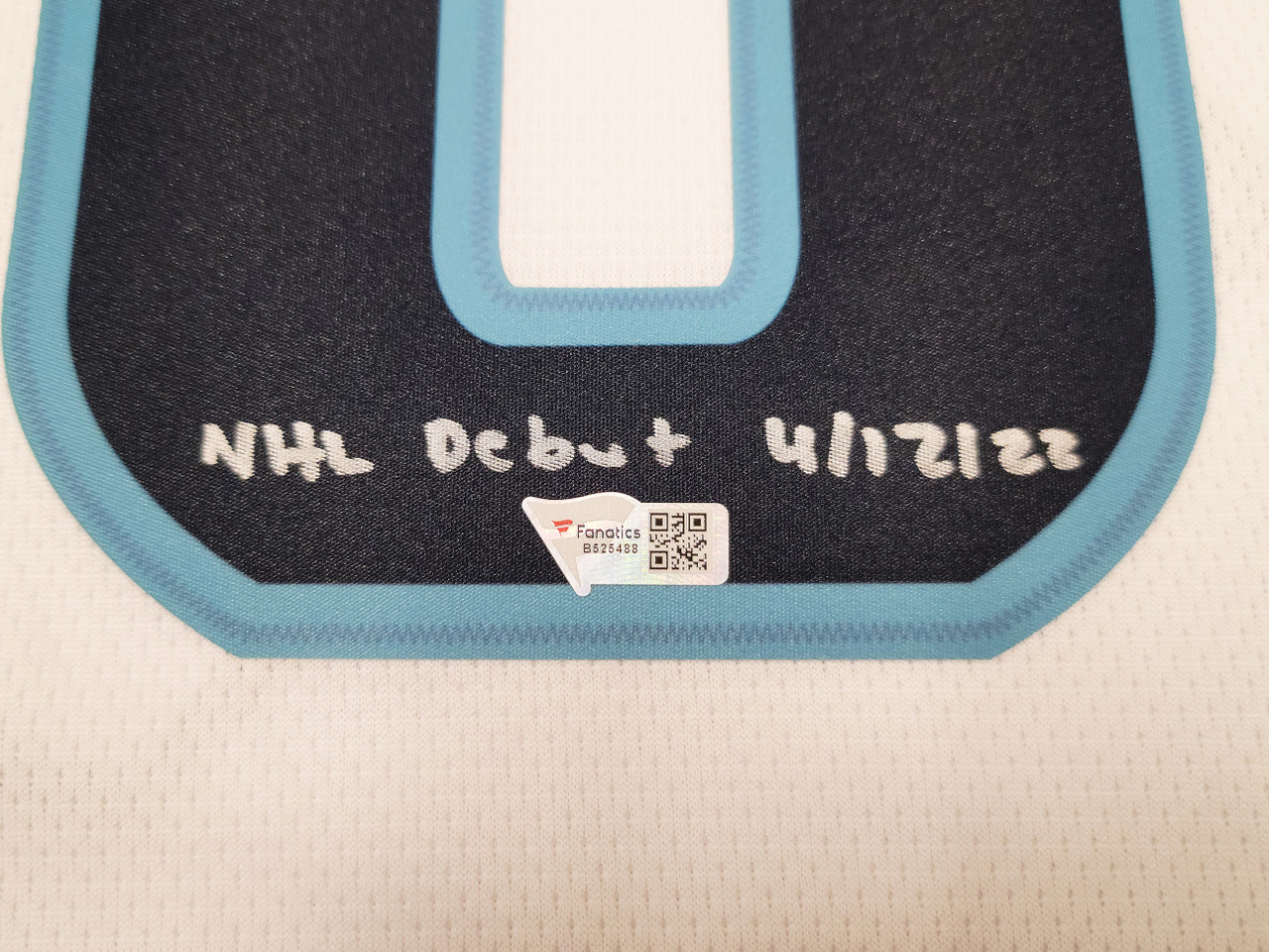 Matty Beniers Autographed Official Seattle Kraken Logo Hockey Puck w/ –  Meltzer Sports
