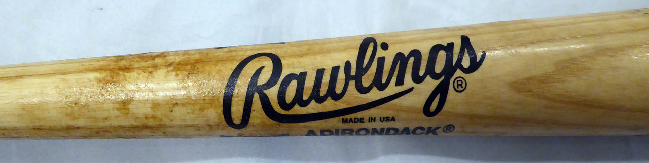 Juan Soto Autographed Red Rawlings Game Model Bat Washington Nationals  Beckett BAS QR Stock #196958