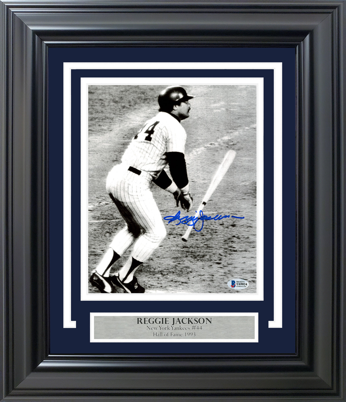 Reggie Jackson Signed Framed 8x10 New York Yankees Swing Photo BAS