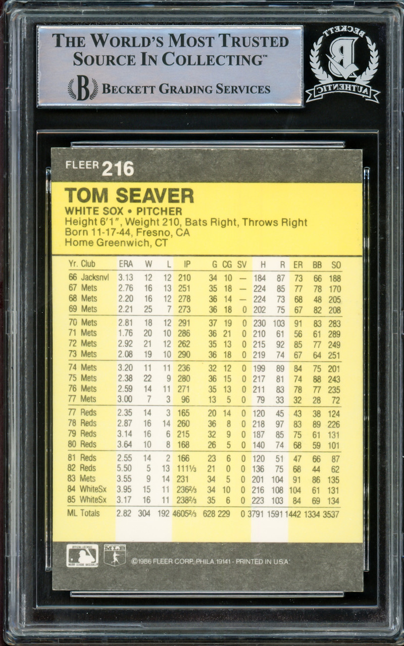 Tom Seaver Autographed 1982 Fleer Card #645 Cincinnati Reds Beckett BAS  #12486493 - Mill Creek Sports