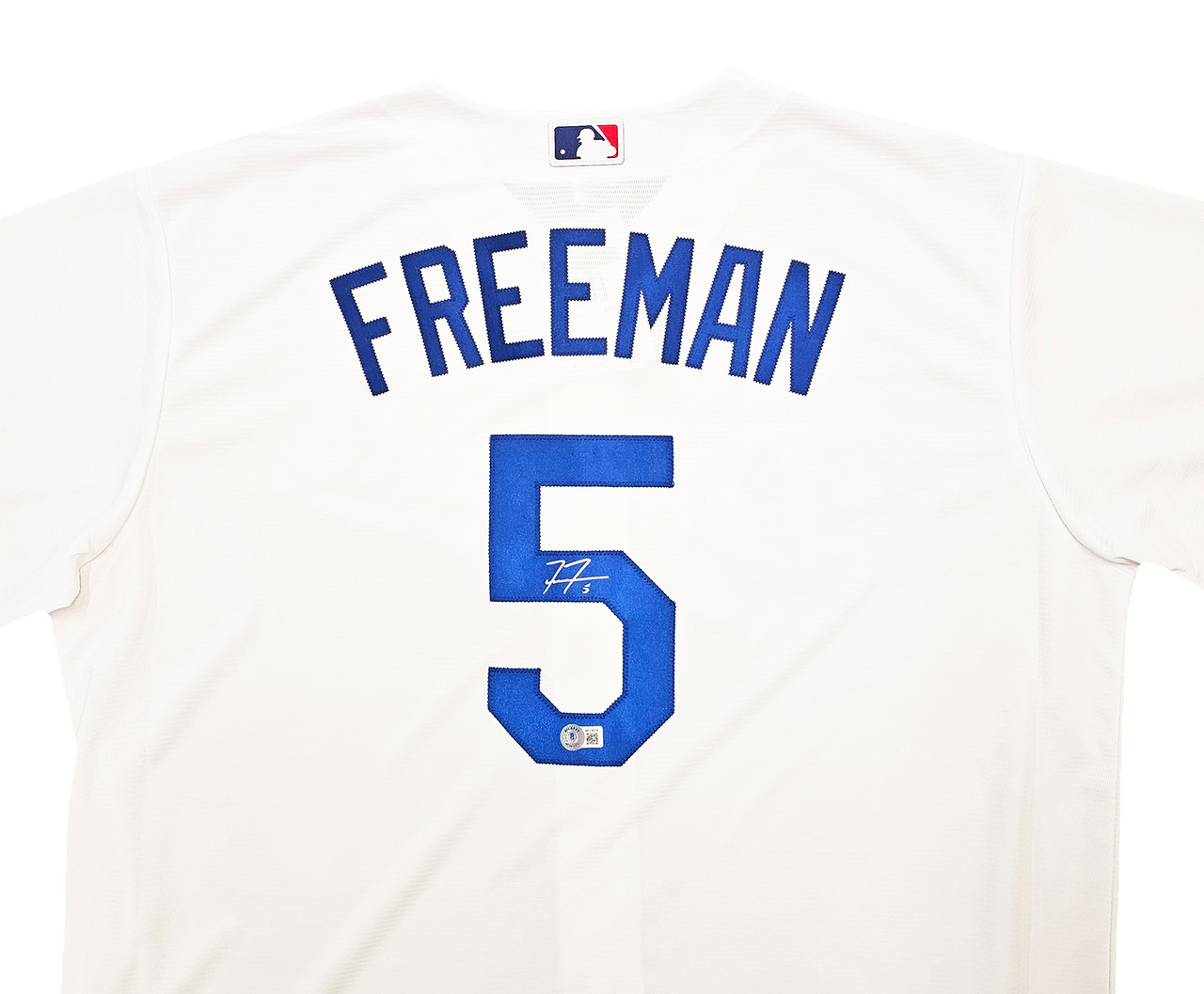 Los Angeles Dodgers Freddie Freeman Autographed White Nike Jersey Size XL  Beckett Witnessed Stock #215516 - Mill Creek Sports