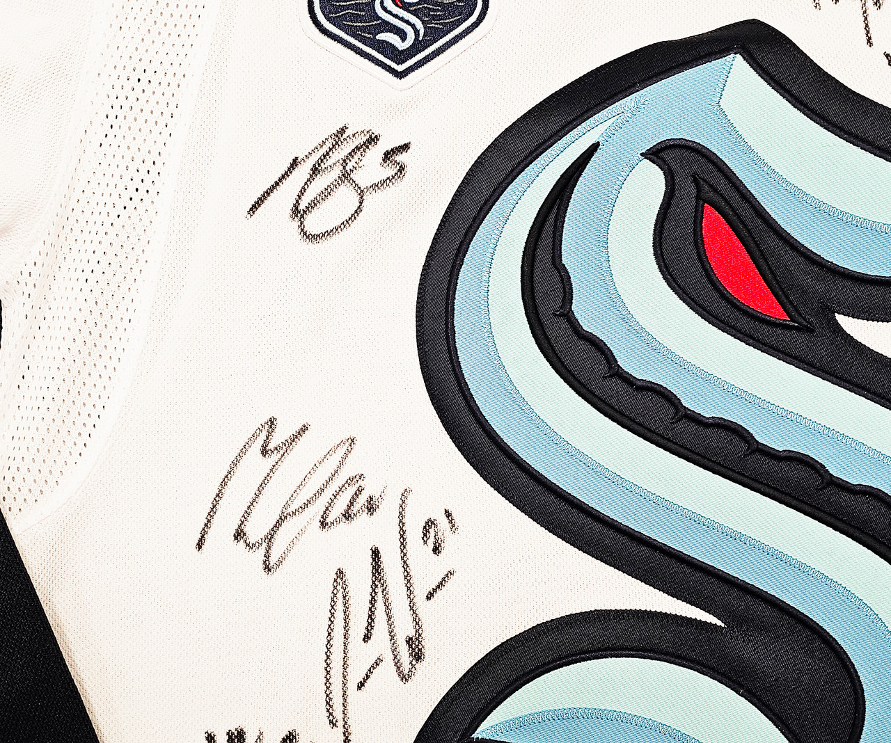 Seattle Kraken Ryan Donato Autographed White Adidas Jersey Size 54 1st  Kraken Goal Inaugural Season Patch Fanatics Holo Stock #202596 - Mill  Creek Sports