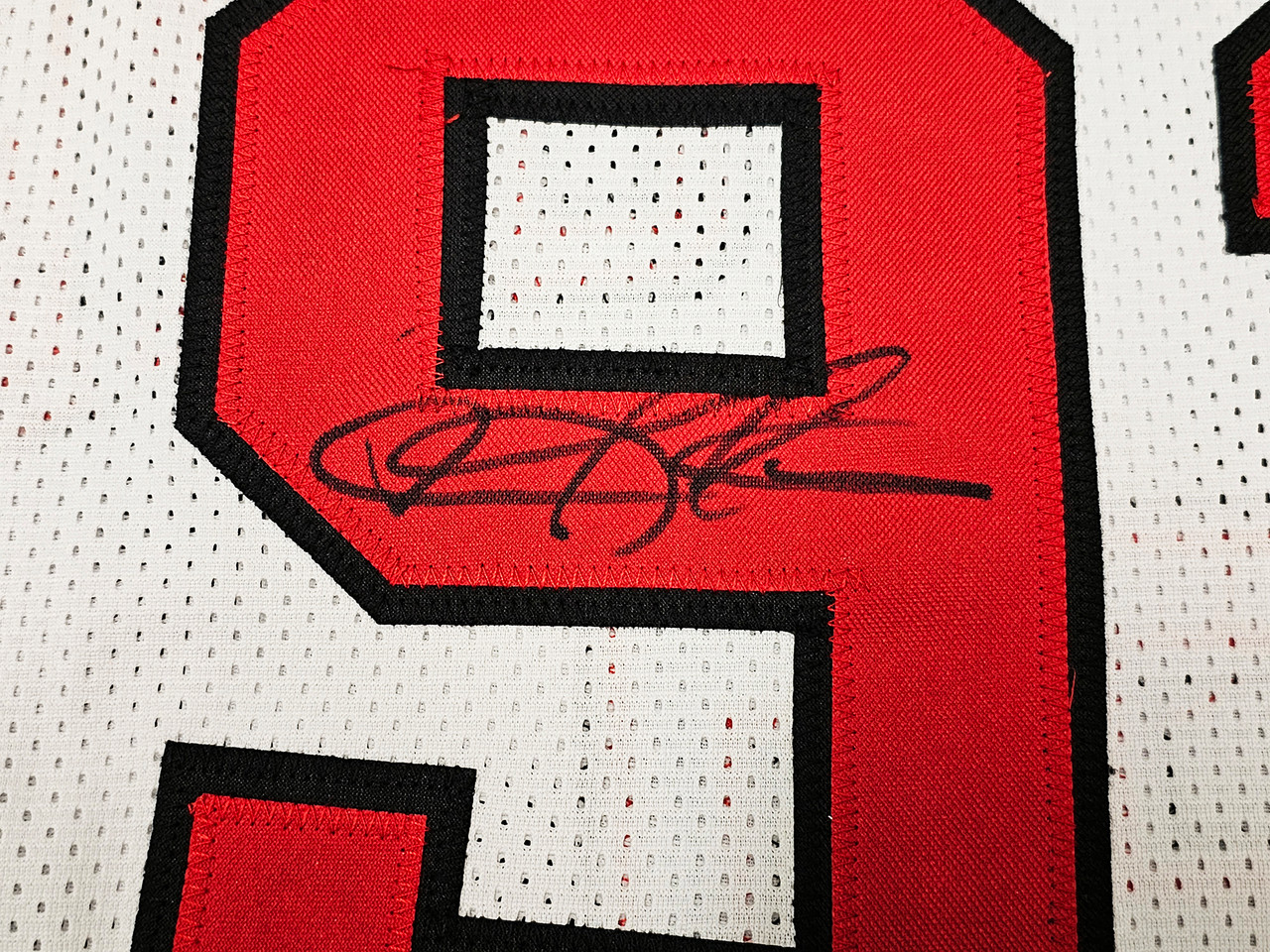 Chicago Bulls Dennis Rodman Autographed White Jersey JSA Stock #215737