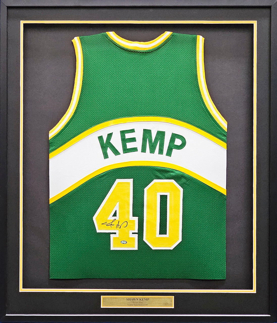 Seattle Supersonics Shawn Kemp Autographed Framed Green Jersey MCS