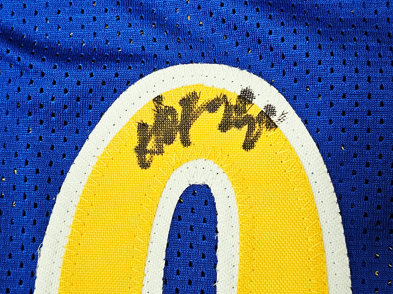 Golden State Warriors Chris Mullin, Tim Hardaway & Mitch Richmond  Autographed White Jersey Run TMC Beckett BAS Witness Stock #216817