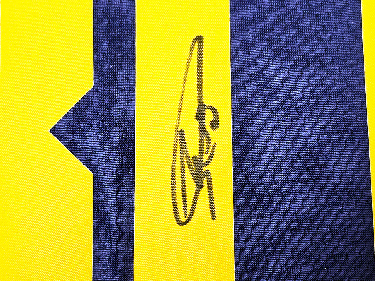 Golden State Warriors Stephen Curry Autographed Yellow Jordan Statement  Edition 75th Anniversary Logo Jersey Size 48+2 Beckett BAS QR Stock #216025
