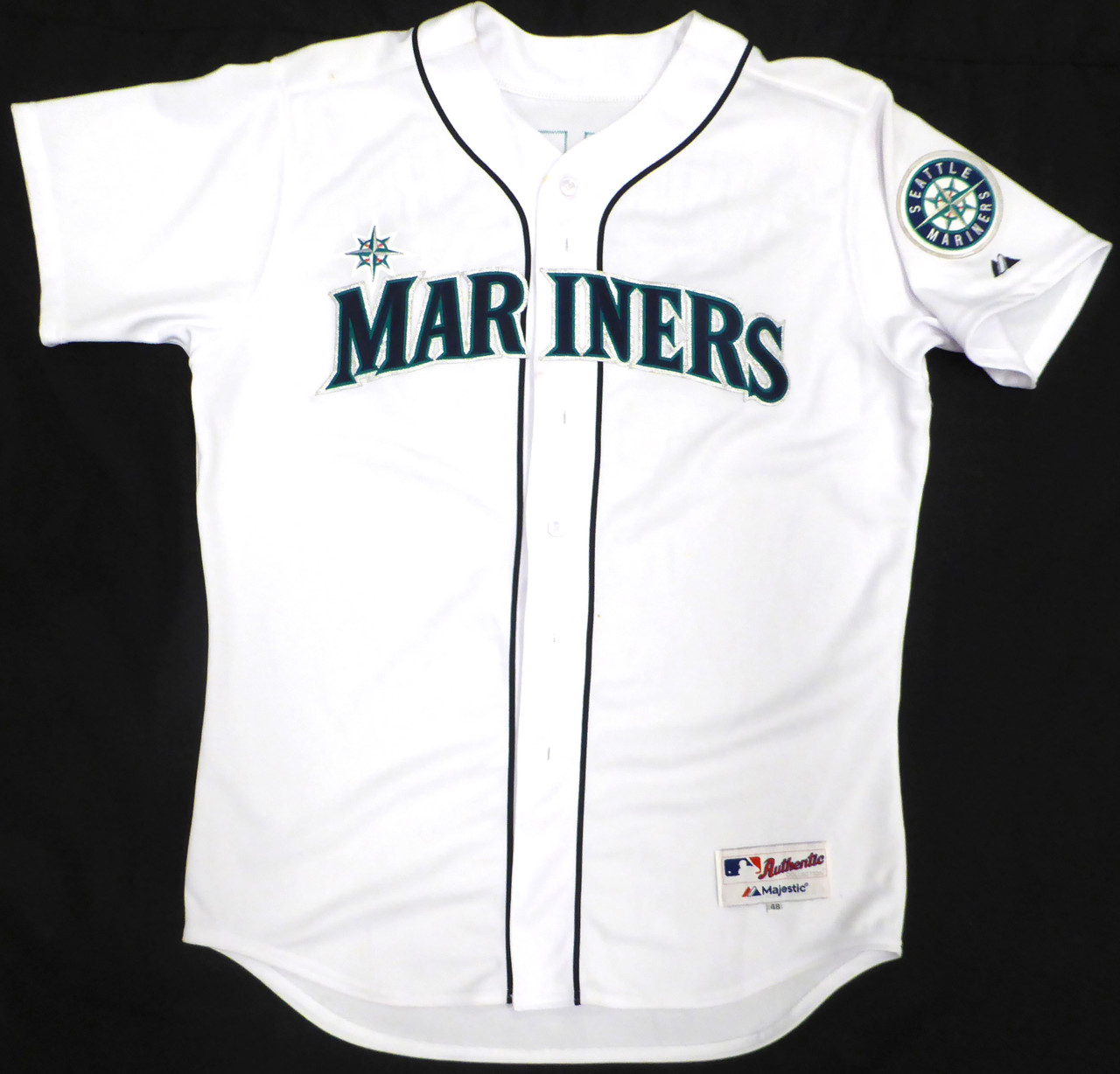 Seattle Mariners Michael Saunders Autographed White Authentic