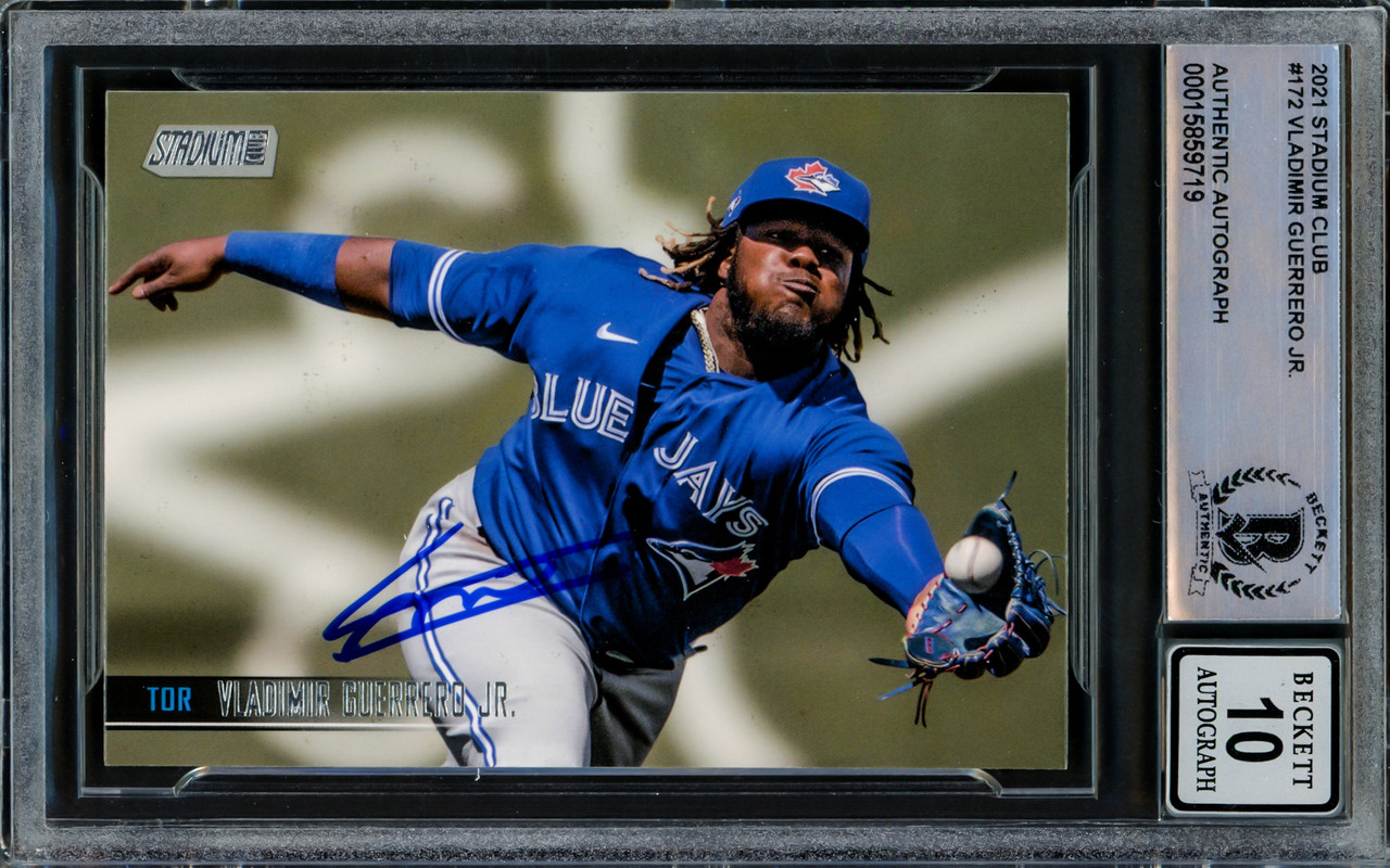 Vladimir Guerrero Jr. Autographed 2021 Stadium Club Card #172