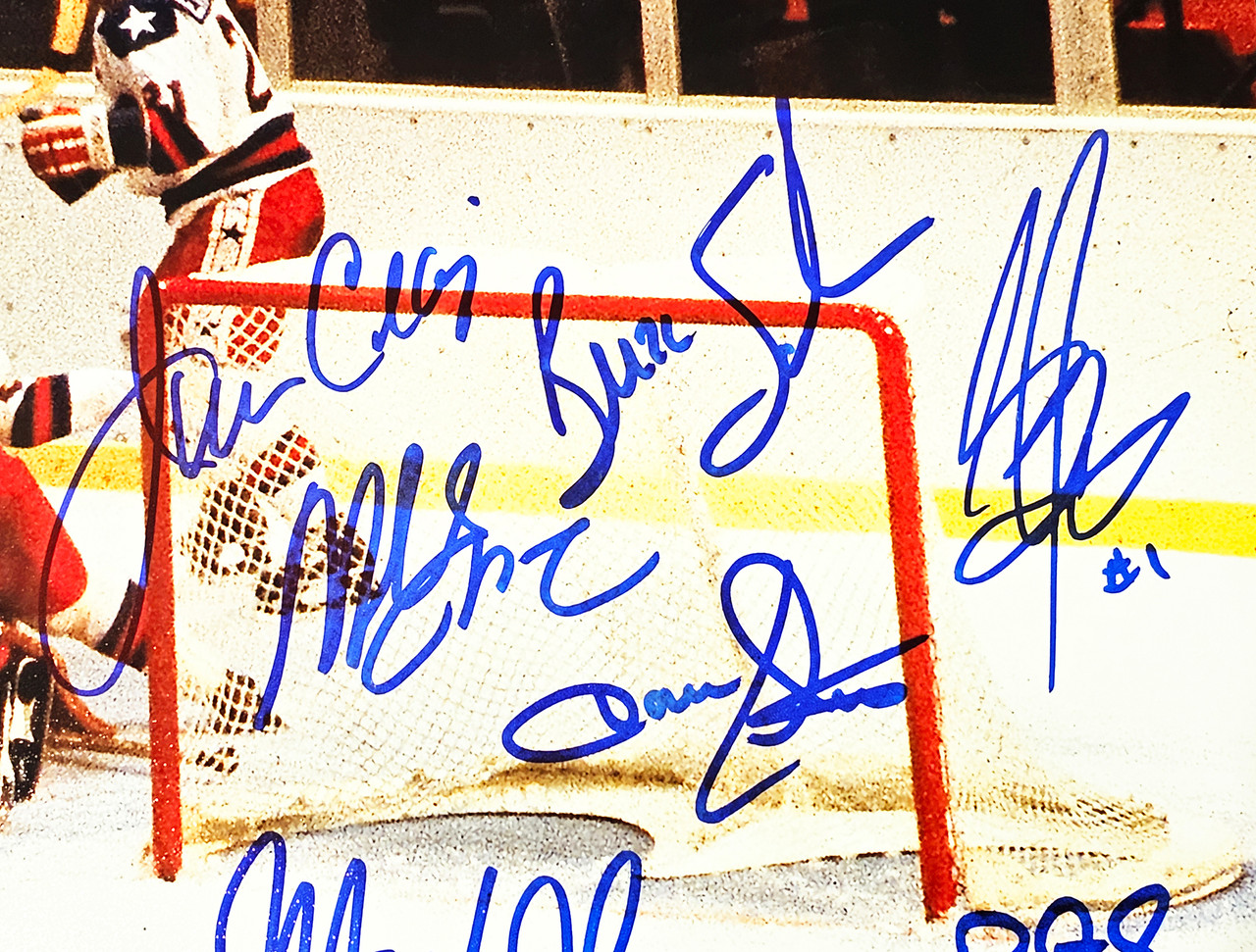 Mike Eruzione Team USA Autographed 16 x 20 Miracle Photograph