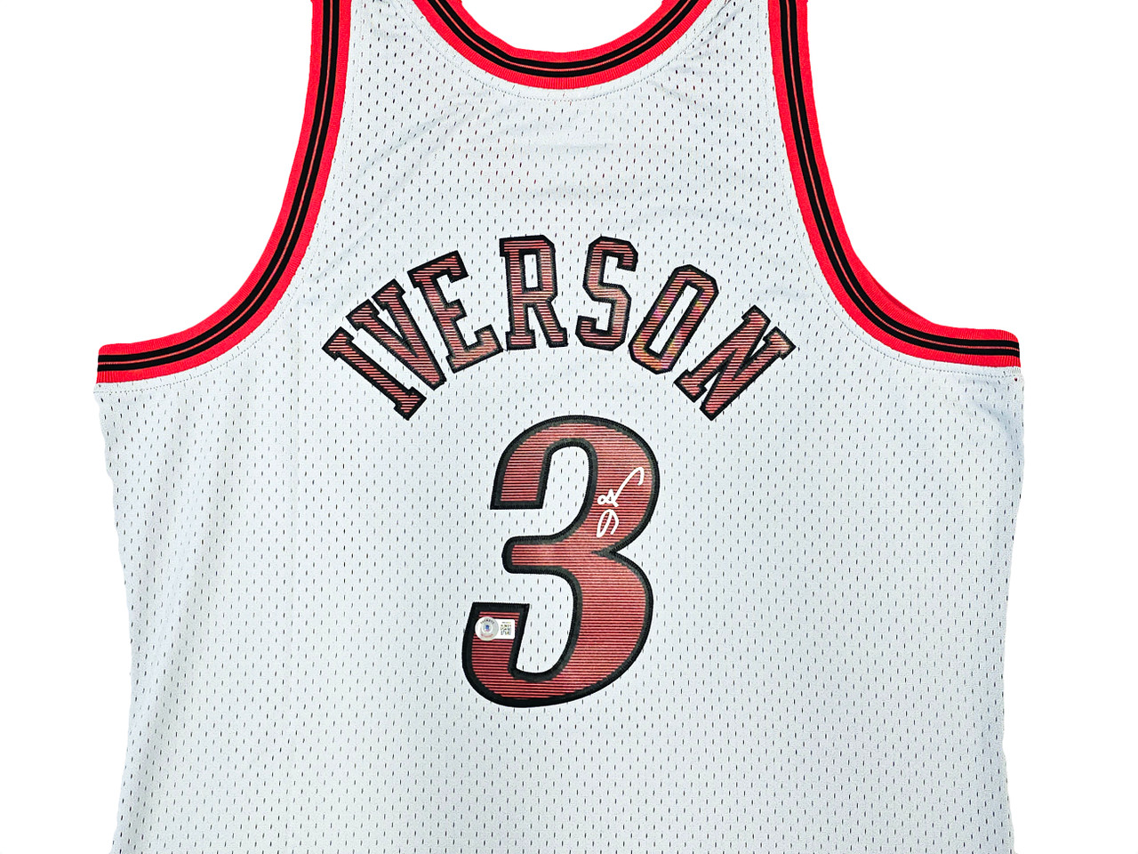 Allen Iverson Autographed Philadelphia Mitchell & Ness Black Basketball  Jersey (XL) - BAS