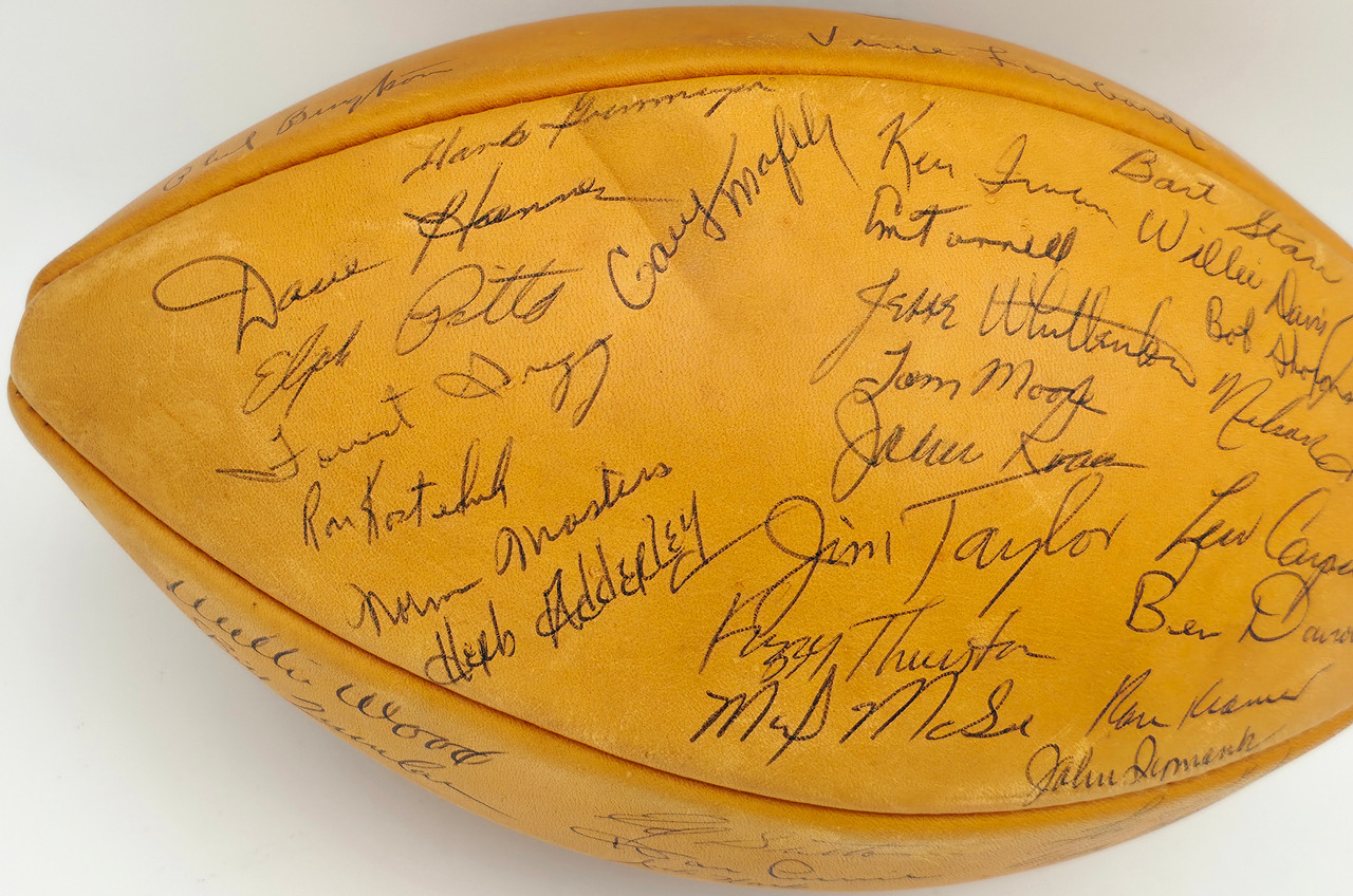 Vintage Autographed Green Bay Packers Fuzzy Thurston Snap-Back Embroidered 1961 1961 Green Bay Packers NFL Champions Team Signed Autographed  main image 4
