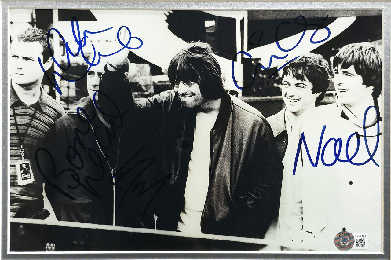 Oasis Autographed Framed 8x12 Photo Signed By All 5 Band Members