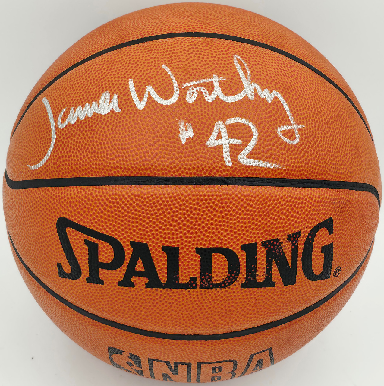 James Worthy Autographed Spalding NBA Leather Game Basketball Los