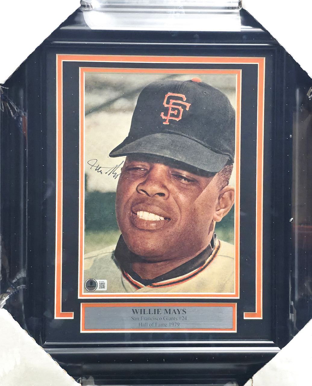 Willie Mays Autographed Framed 8x11 Magazine Page Photo San