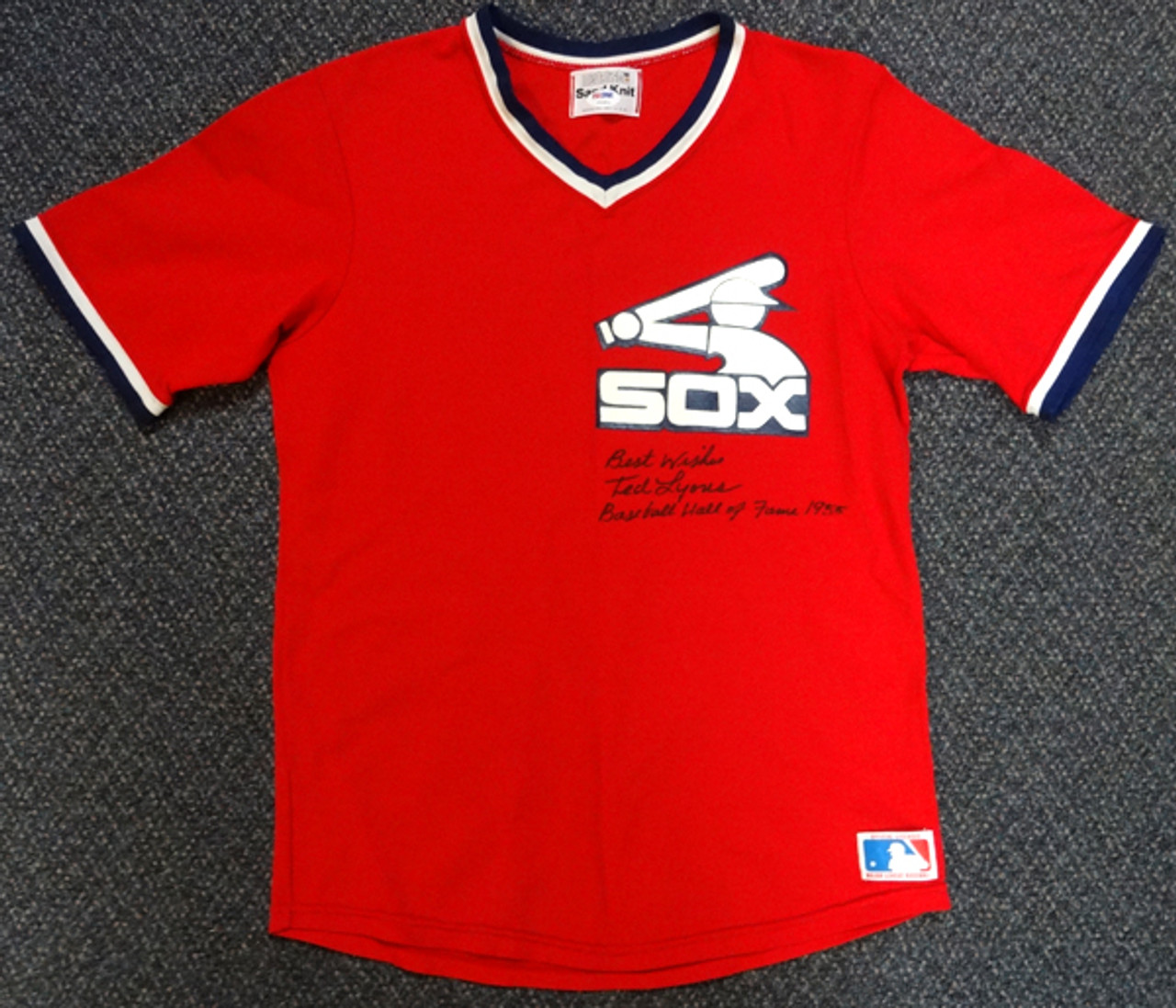 Chicago White Sox Ted Lyons Autographed Red Jersey Best Wishes, Baseball  Hall Of Fame 1955 PSA/DNA #V11811