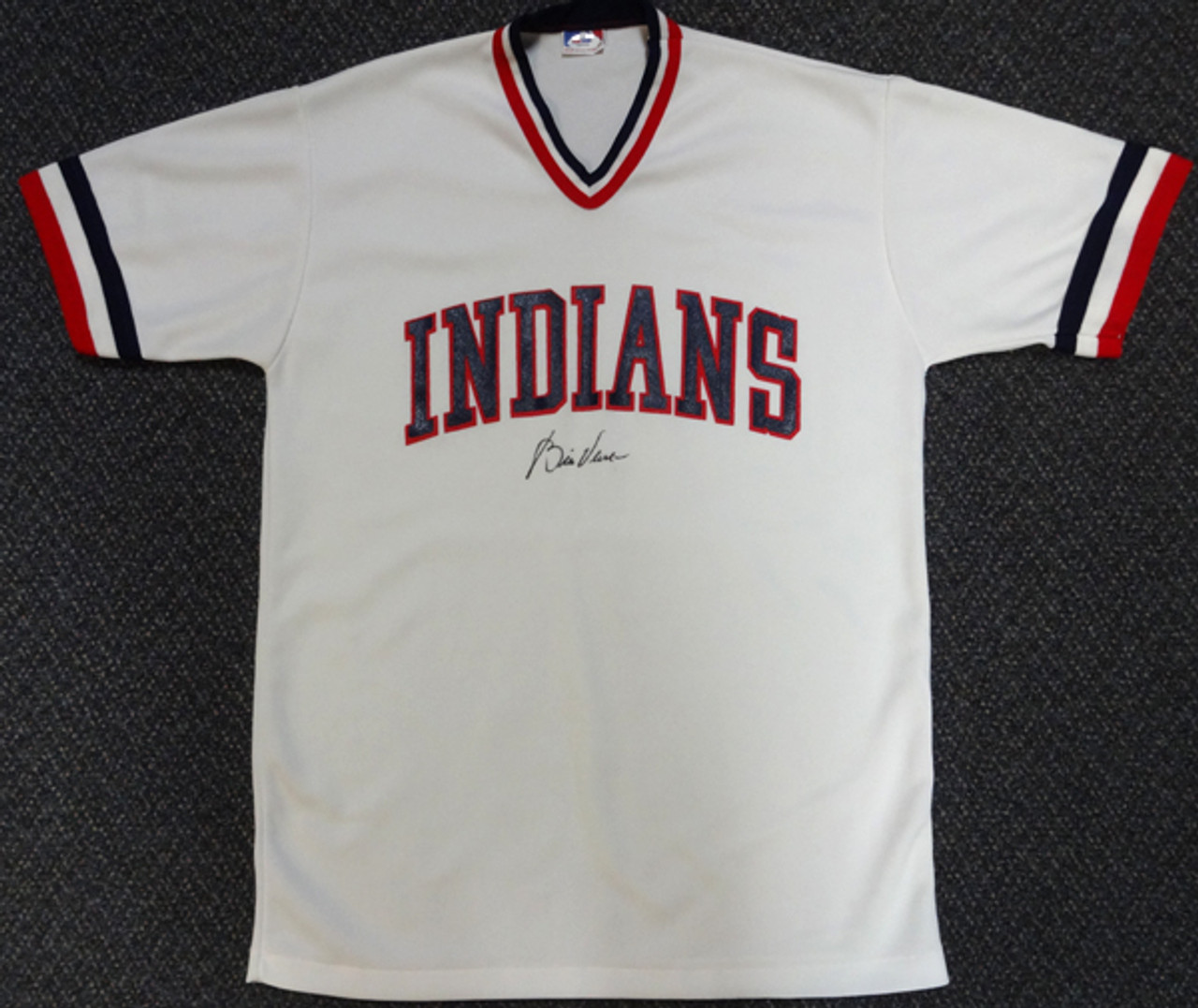 Cleveland Indians Bill Veeck Autographed White Jersey Team Owner PSA/DNA  #X04495 - Mill Creek Sports