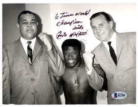 Emile Griffith Autographed 7x9 Photo "6x World Champion" Beckett BAS #B27888