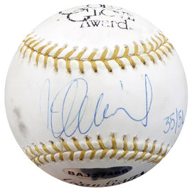Ichiro Suzuki Autographed Official Gold Glove Baseball Seattle Mariners #35/51 MLB Holo #MR472903
