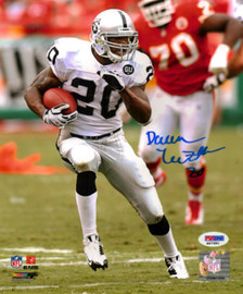 Darren McFadden Autographed 8x10 Photo Oakland Raiders PSA/DNA Stock #15099