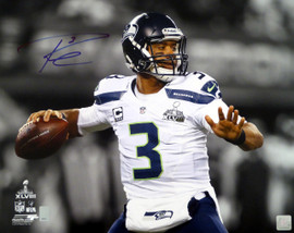 Russell Wilson Autographed 16x20 Photo Seattle Seahawks Super Bowl RW Holo Stock #80814