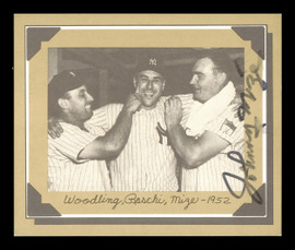 Johnny Mize Autographed 1977 Douglas Card Woodling, Raschi - 1952 SKU #171186
