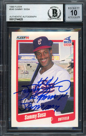 Sammy Sosa Autographed 1990 Upper Deck Rookie Card #17 Chicago