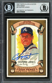 Chipper Jones Autographed 2007 Topps Fan Favorite Card #FF24 Atlanta Braves  Beckett BAS Stock #195974 - Mill Creek Sports