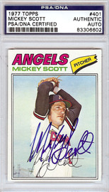 Mickey Scott Autographed 1977 Topps Card #401 California Angels PSA/DNA #83306602