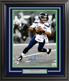 Russell Wilson Autographed 16x20 Photo Seattle Seahawks
