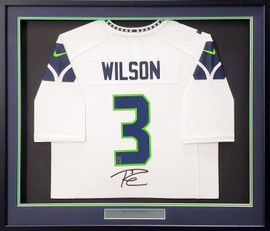 Russell Wilson Game Used Seahawks Jersey Captain's Patch & NFL 100  Logo 203517