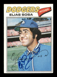 Elias Sosa Autographed 1977 Topps Card #558 Los Angeles Dodgers SKU #205211
