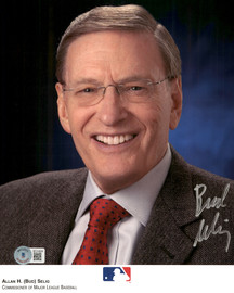 Bud Selig Autographed 8x10 Photo Commissioner Beckett BAS #BF24898