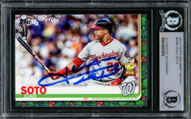 Juan Soto Autographed 2019 Topps Holiday Rookie Card #HW8 New York Yankees Beckett BAS #14231633