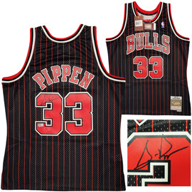 Men's Mitchell & Ness Scottie Pippen White Chicago Bulls 1995-96