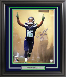 Tyler Lockett Autographed Framed 16x20 Photo Seattle Seahawks Tunnell MCS Holo Stock #210971