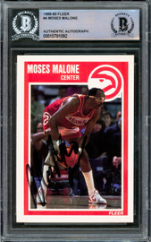 Moses Malone Autographed 1989-90 Fleer Card #4 Atlanta Hawks Beckett BAS #15781092
