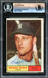 Roger Maris Autographed 1961 Topps Card #2 New York Yankees Beckett BAS #16176462