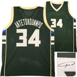 Giannis Antetokounmpo Autographed 8x10 Photo Milwaukee Bucks Giannis Antetokounmpo Autographed 8x10 Photo Milwaukee Bucks
