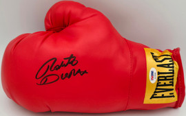 Roberto Duran Autographed Red Everlast Boxing Glove LH PSA/DNA #AC72028