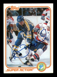 Bernie Federko Autographed 1981-82 Topps Card #127 St. Louis Blues SKU #251424