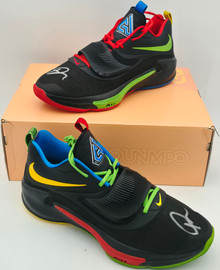 Giannis Antetokounmpo Autographed 2021 Player Exclusive (PE) Promo Black/Grean/Bean White Nike Zoom Freak 3 NRG Shoes Milwaukee Bucks Size 17 Beckett BAS Witness Stock #252761 Giannis Antetokounmpo Autographed 2021 Player Exclusive (PE) Promo Black/Grean/Bean White Nike Zoom Freak 3 NRG Shoes Milwaukee Bucks Size 17 Beckett BAS Witness Stock #252761