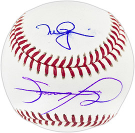 Mark McGwire & Sammy Sosa Autographed Official MLB Baseball (Smudged) Beckett BAS Witness #3W367258