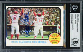 Johnny Bench Autographed 1973 Topps Card #208 Cincinnati Reds Beckett BAS #19210181