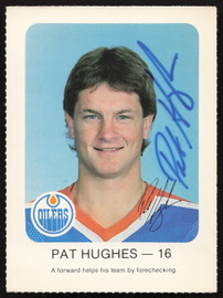 Pat Hughes Autographed 1982-83 Red Rooster Card Edmonton Oilers SKU #258358