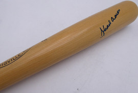Hank Aaron Autographed Louisville Slugger Bat Atlanta Braves Beckett BAS QR #AE85513